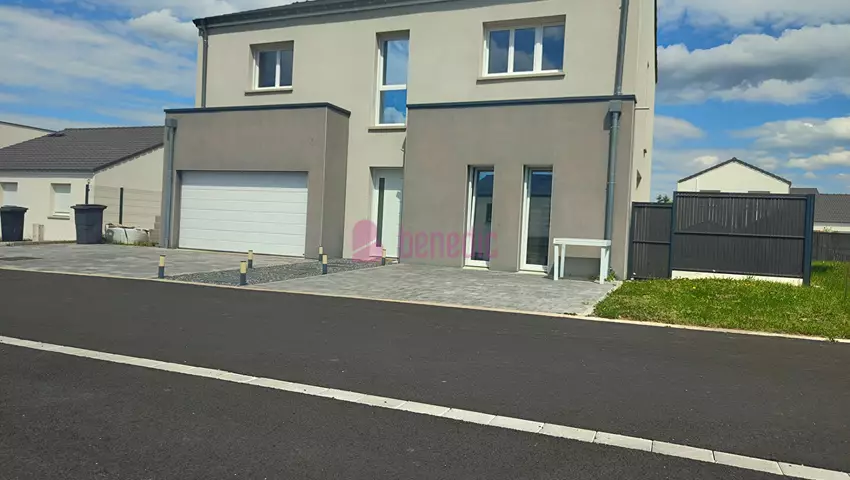 Maison 6 pièces 138 m² · à Condé-Northen · 138 m² · 549 000 €