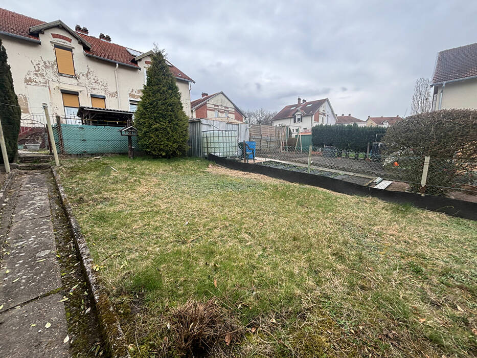 60582757c - Attribut alt par défaut.