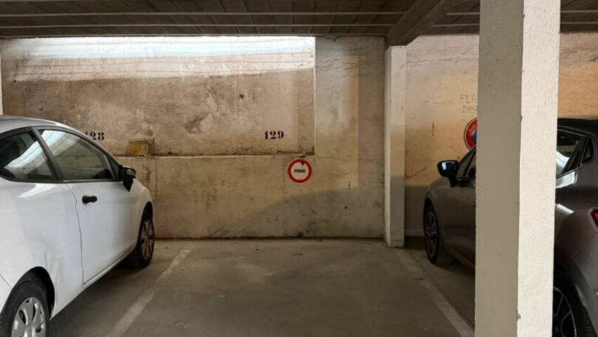 60647384a - Attribut alt par défaut.