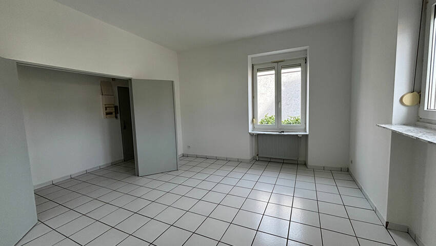 60758003g - Attribut alt par défaut.