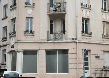 Publique 37990808 nr 2 - Attribut alt par défaut.