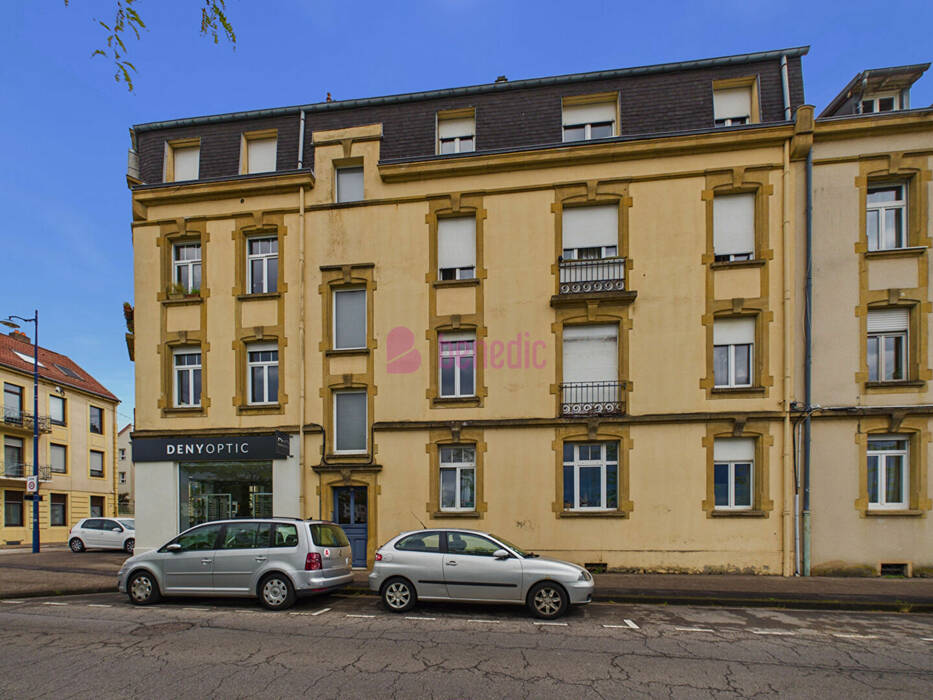 60737862t - Attribut alt par défaut.