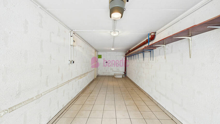 60833364n - Attribut alt par défaut.