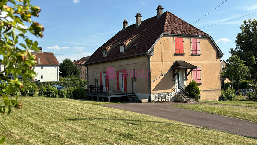 60843972b - Attribut alt par défaut.