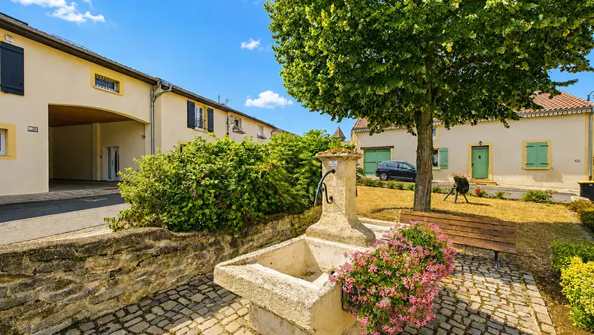 Maison 6 pièces 165 m² · à Glatigny · 165 m² · 549 000 €