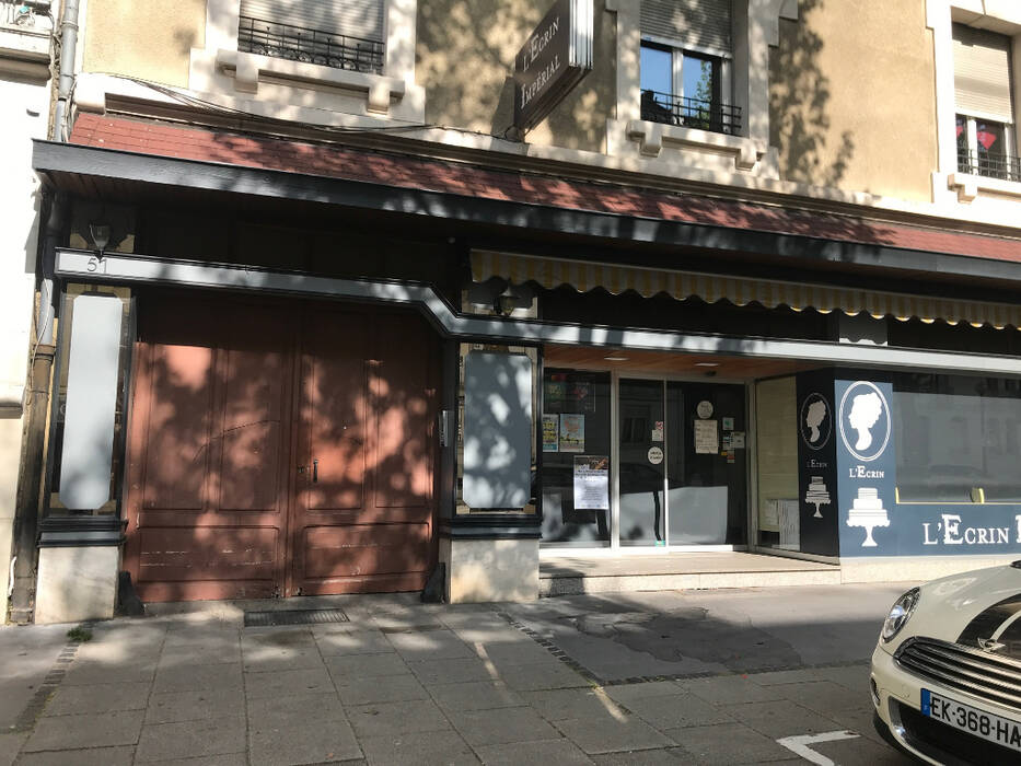 4247443c - Attribut alt par défaut.