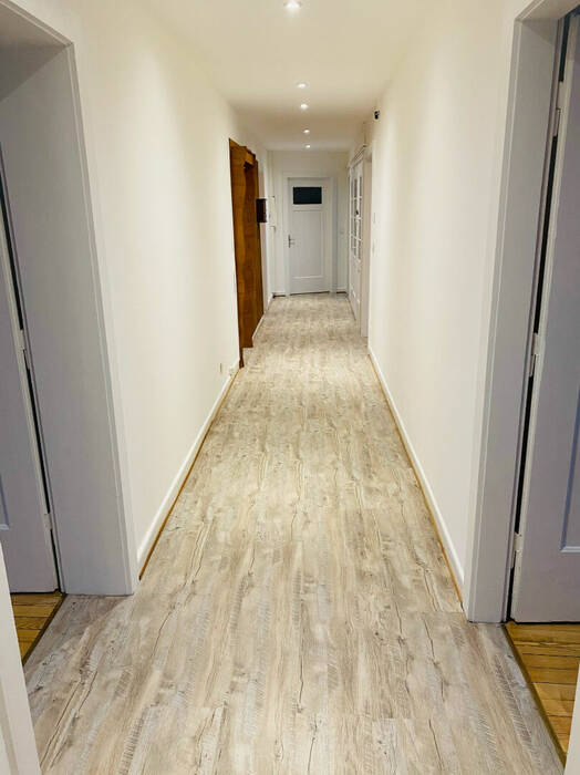 61383617d - Attribut alt par défaut.