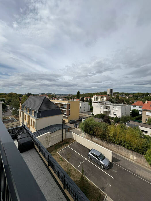 61472118n - Attribut alt par défaut.