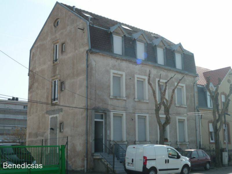 5196507f - Attribut alt par défaut.