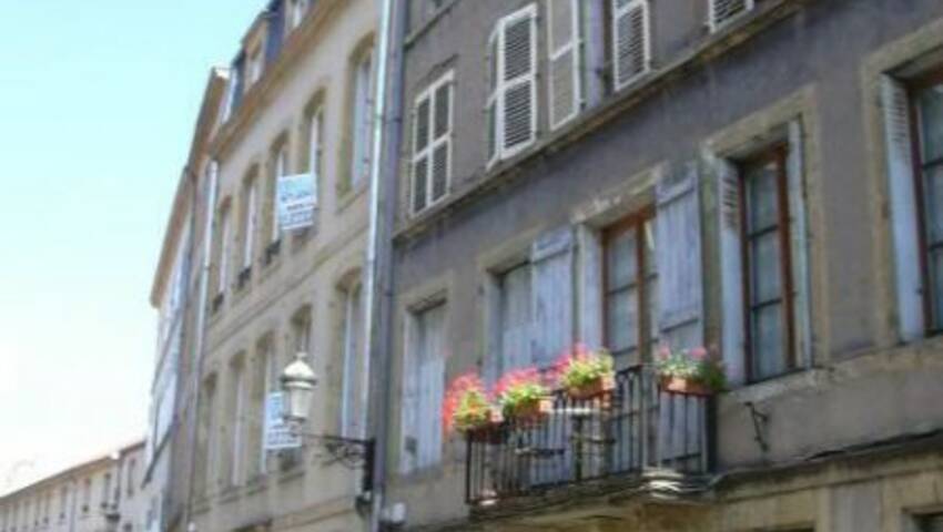 4254950b - Attribut alt par défaut.