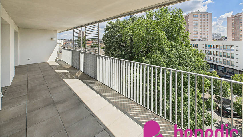 31052846j - Attribut alt par défaut.