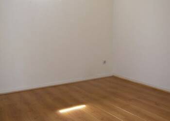 4253807c - Attribut alt par défaut.