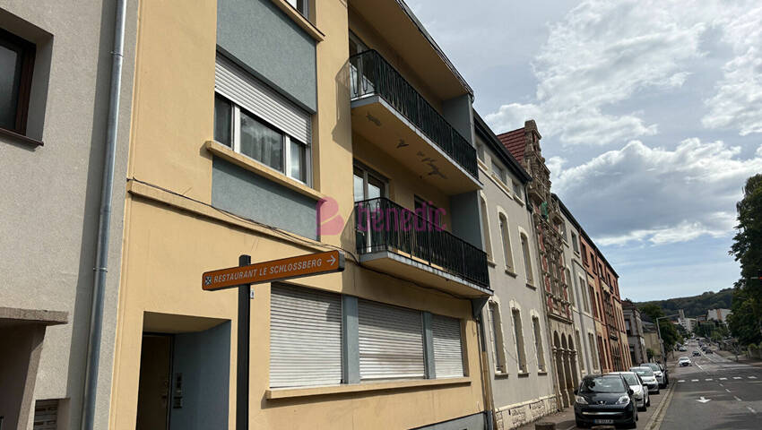 61481817c - Attribut alt par défaut.