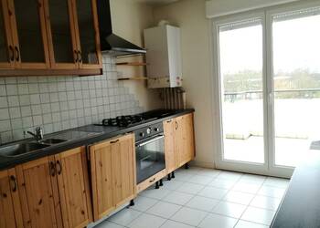 7363780b - Attribut alt par défaut.