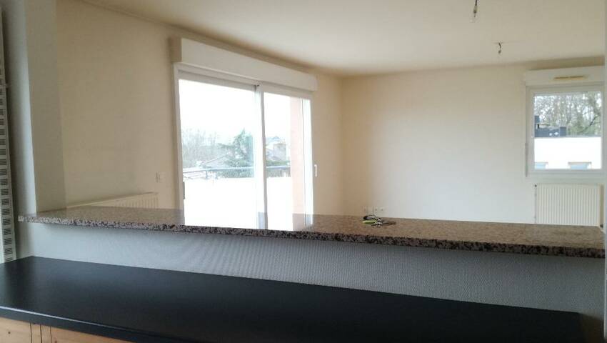 7363780g - Attribut alt par défaut.