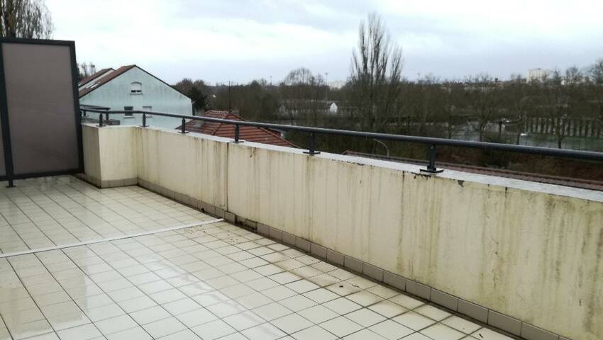 7363780h - Attribut alt par défaut.