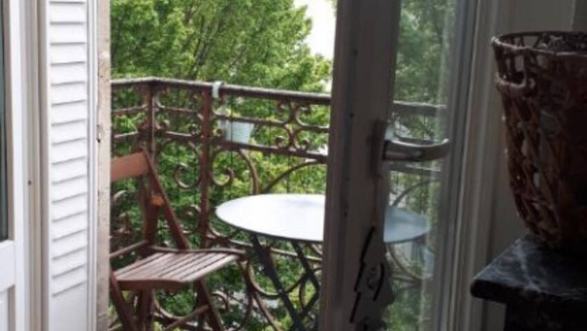 27281301f - Attribut alt par défaut.