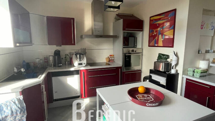 37932918g - Attribut alt par défaut.