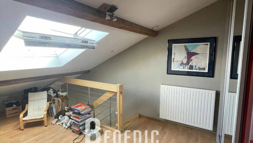 37932918k - Attribut alt par défaut.