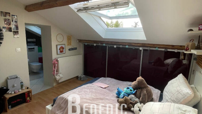 37932918l - Attribut alt par défaut.