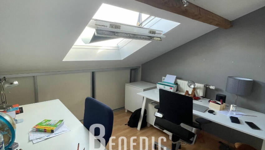 37932918o - Attribut alt par défaut.