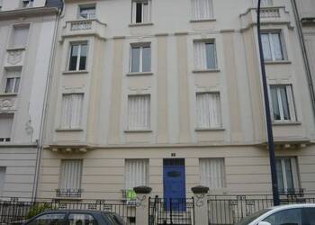 4247456a - Attribut alt par défaut.