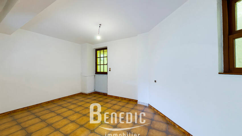 39690265e - Attribut alt par défaut.