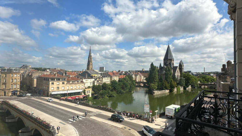 18305369a - Attribut alt par défaut.