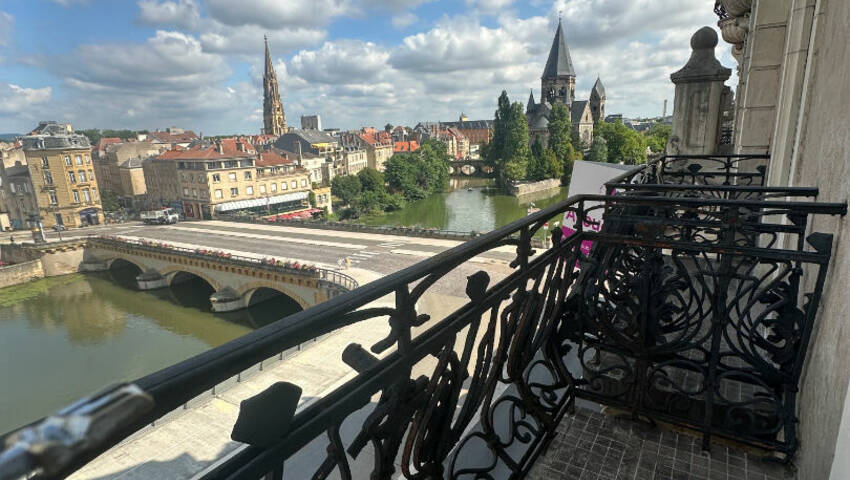 18305369h - Attribut alt par défaut.