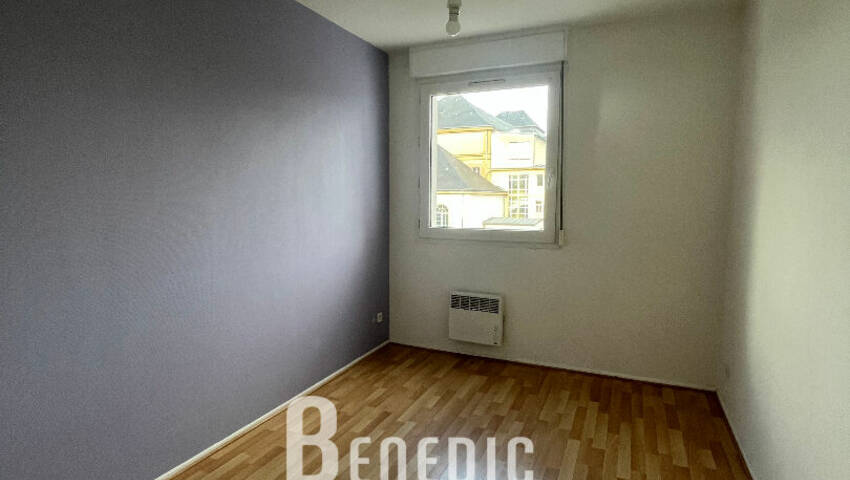 4253695e - Attribut alt par défaut.