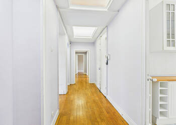 4255332b - Attribut alt par défaut.