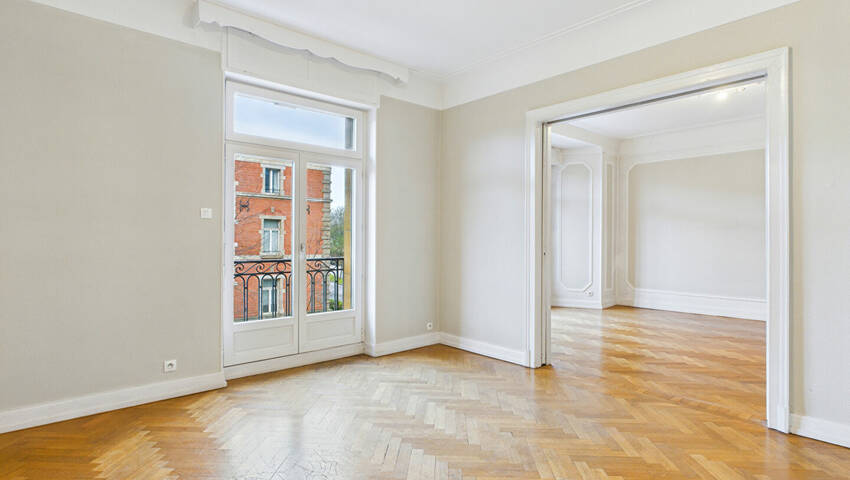 4255332m - Attribut alt par défaut.