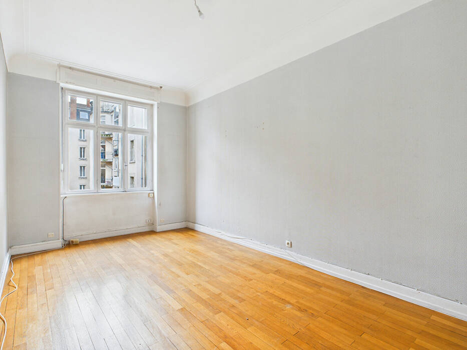 4255332v - Attribut alt par défaut.