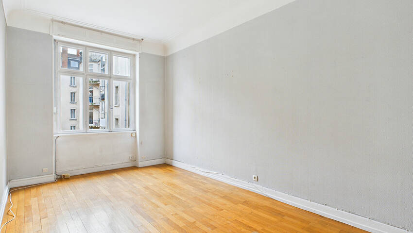 4255332v - Attribut alt par défaut.