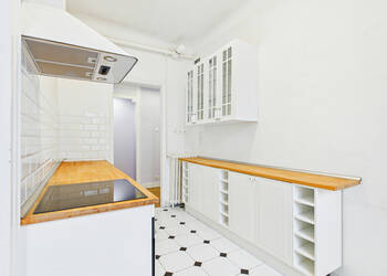 4255332b - Attribut alt par défaut.