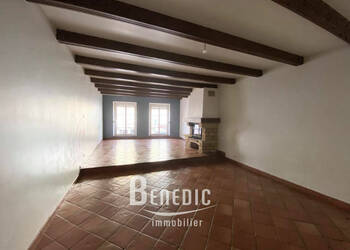 41089220b - Attribut alt par défaut.