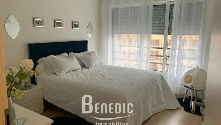 16042693f - Attribut alt par défaut.