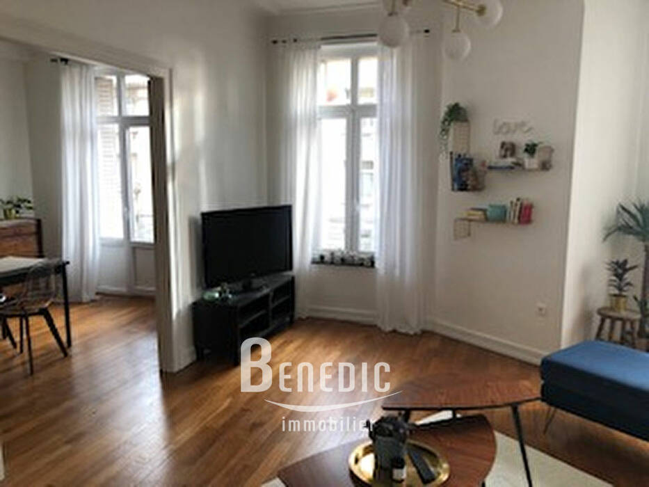 4246282d - Attribut alt par défaut.