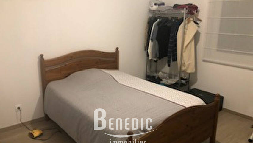 10808081d - Attribut alt par défaut.