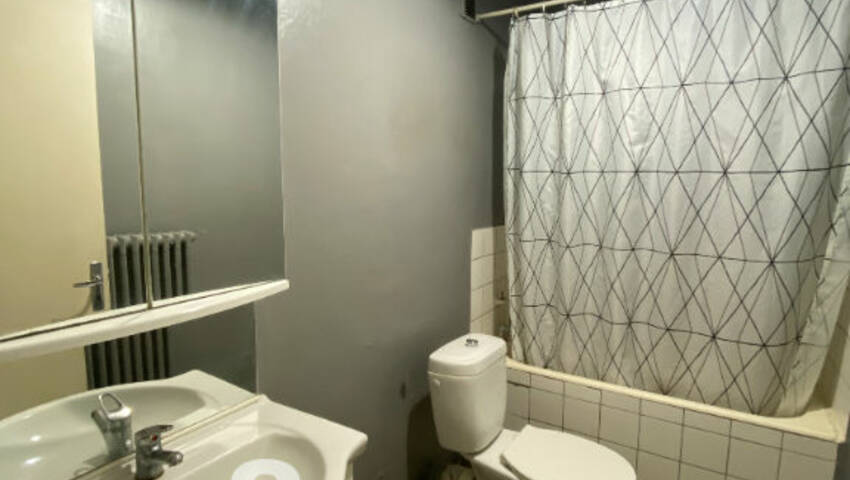 4253748d - Attribut alt par défaut.