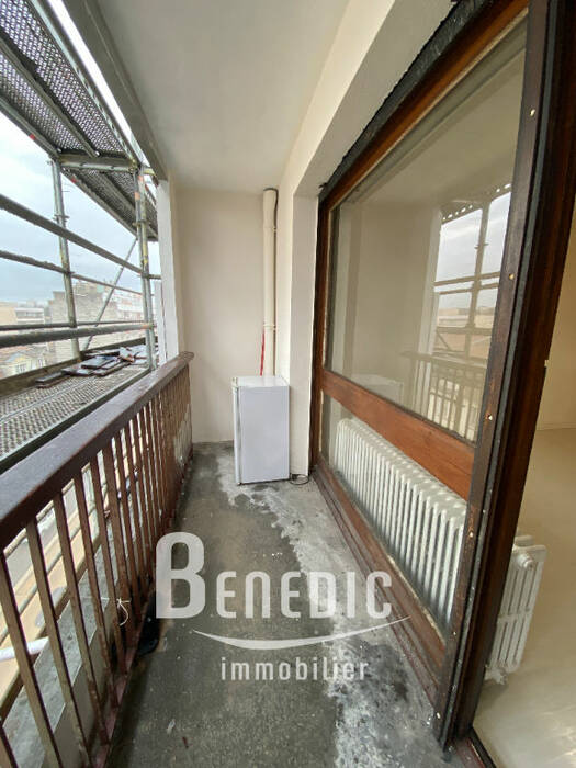 4253748e - Attribut alt par défaut.