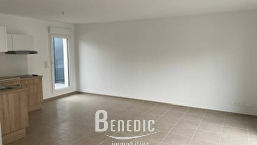 42246508d - Attribut alt par défaut.