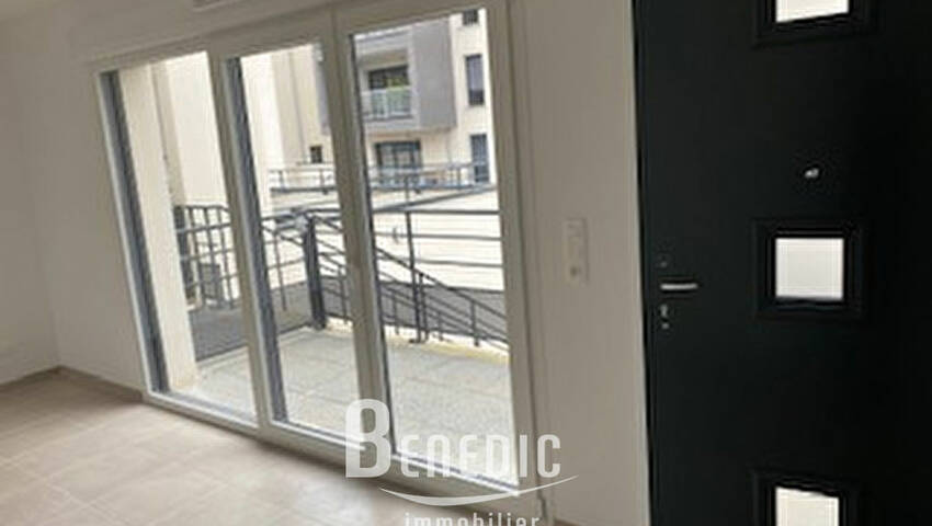 42246508e - Attribut alt par défaut.