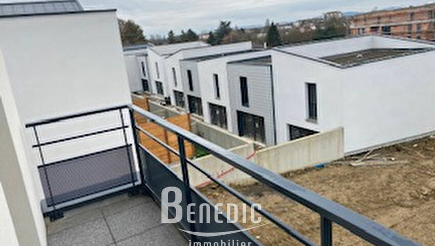 42246508p - Attribut alt par défaut.