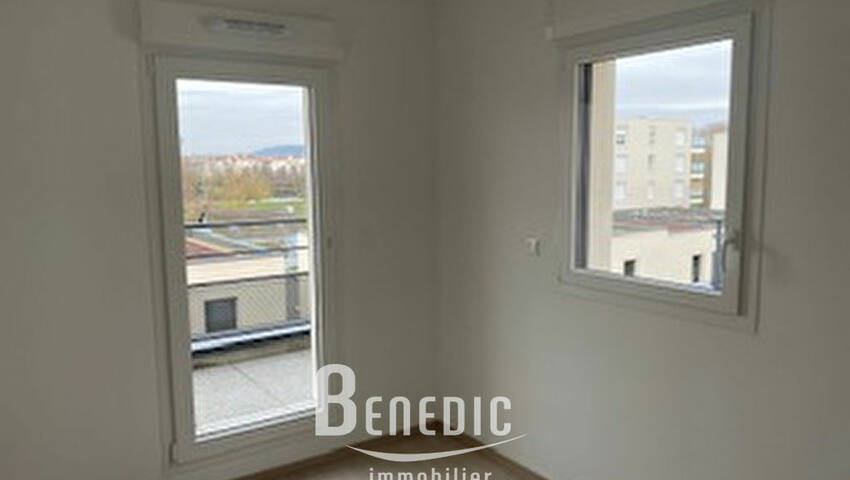 42180753h - Attribut alt par défaut.