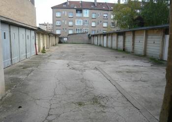 4253371a - Attribut alt par défaut.