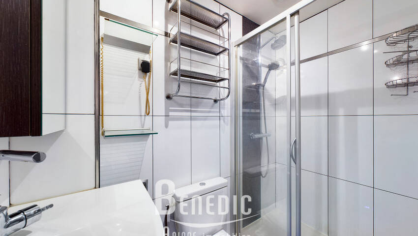 41056450k - Attribut alt par défaut.