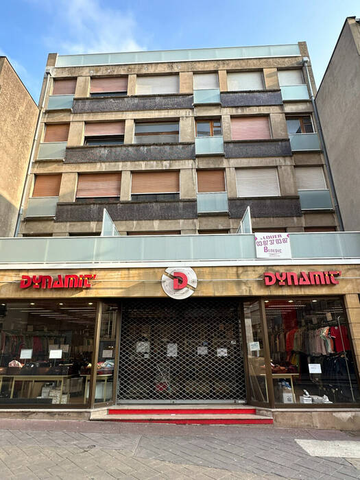 4256064f - Attribut alt par défaut.