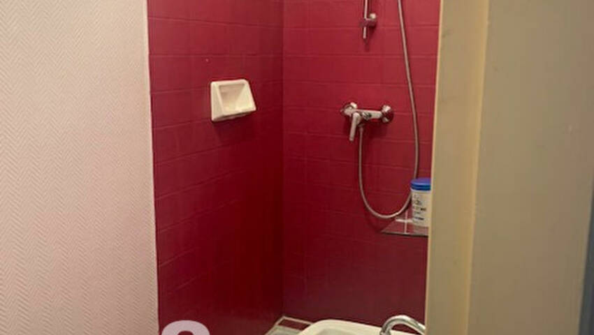 4254894g - Attribut alt par défaut.