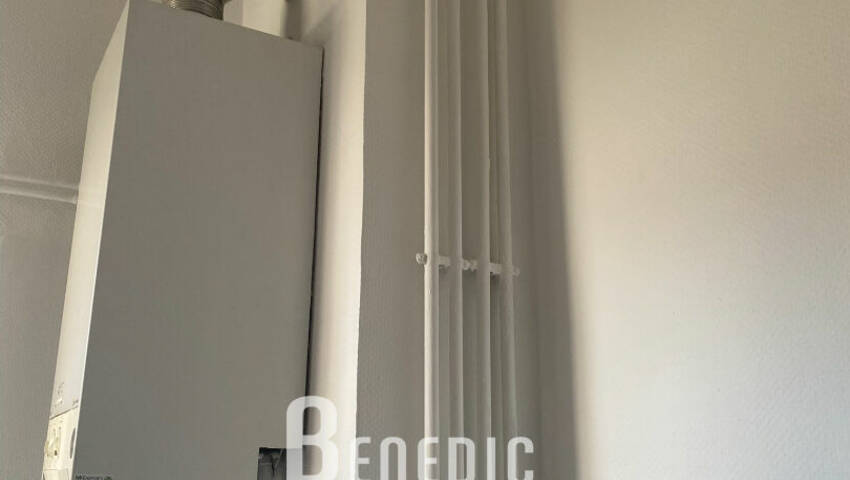 4255470h - Attribut alt par défaut.